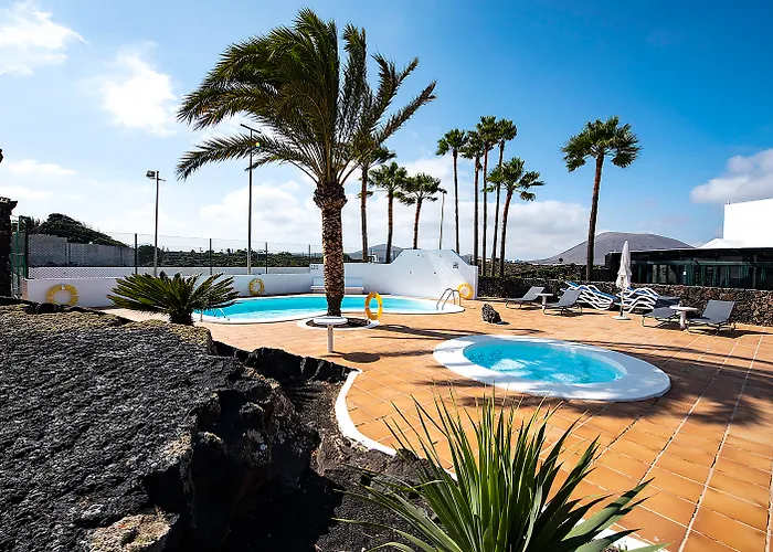 Rural De La Florida Otel San Bartolomé